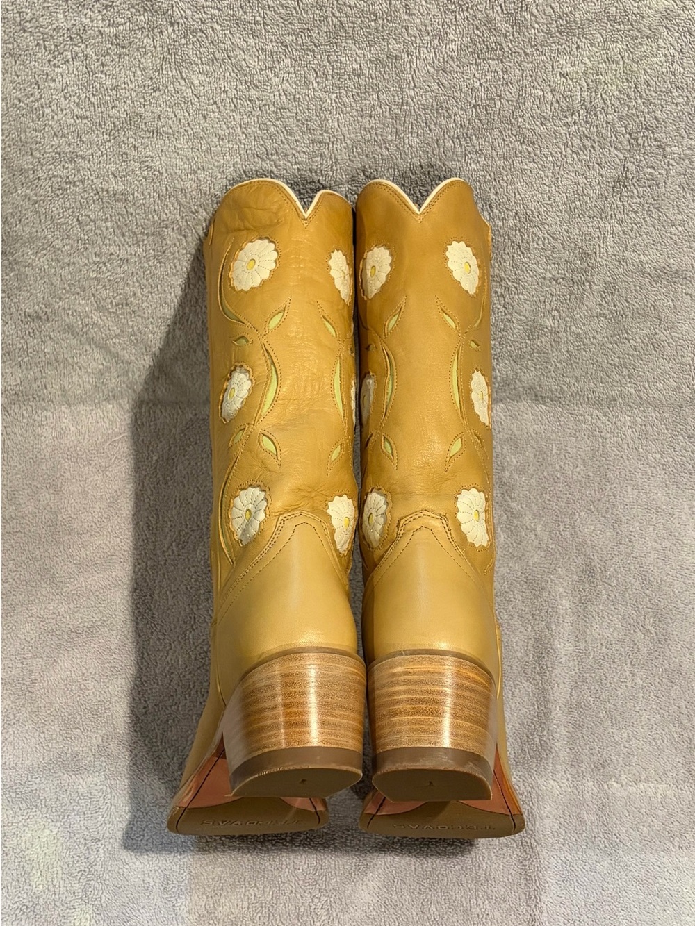 NWT Tecovas The Charlie Bloom Pale Yellow Floral Embroidered Leather Boots - Picture 5 of 7